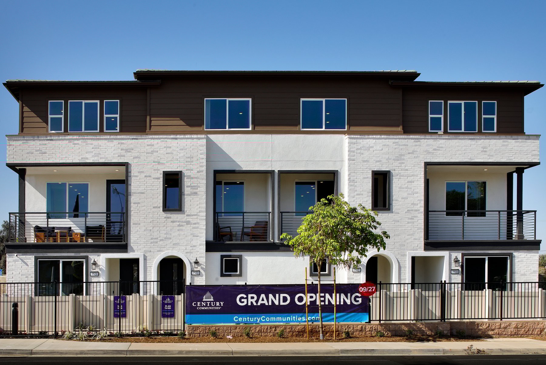 New homes at Sagecrest