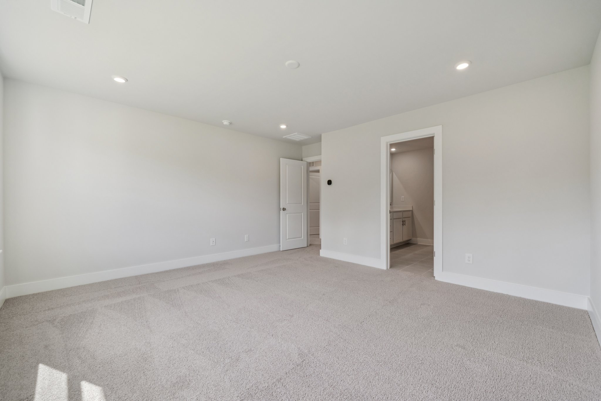 Rainier Primary Suite at Cannon Manor in Kannapolis, NC